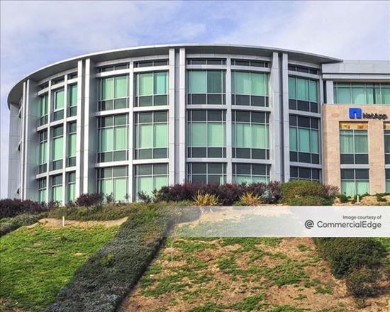 Pacific Plaza - 10935 Vista Sorrento Pkwy