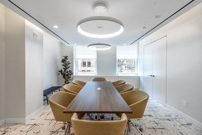551 Fifth Ave | Fred F. French Building
