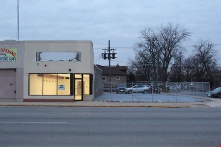 Photo of commercial space at 1601 Roosevelt Rd in Broadview
