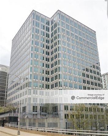 Commonwealth Tower