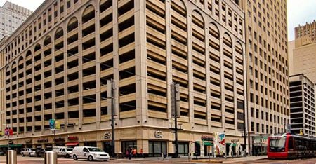Retail space for Rent at 930 Main Street in Houston