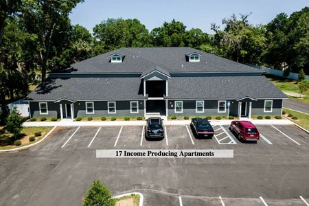 Multi-Family space for Sale at 806 Oak St in Green Cove Springs