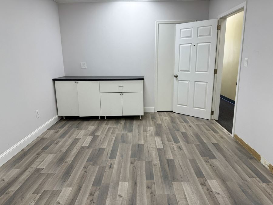 Professional Office Space For Lease