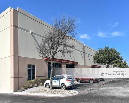 Industrial space for Rent at 33 Cypress Blvd in Round Rock
