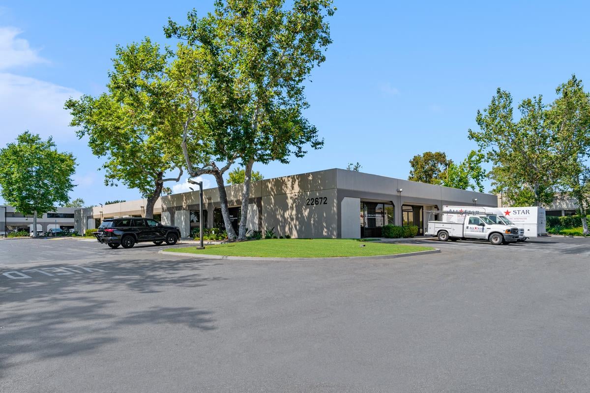 Cañada Business Center