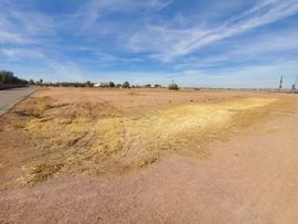 3.4 Acres for Office For Sale in Casa Grande