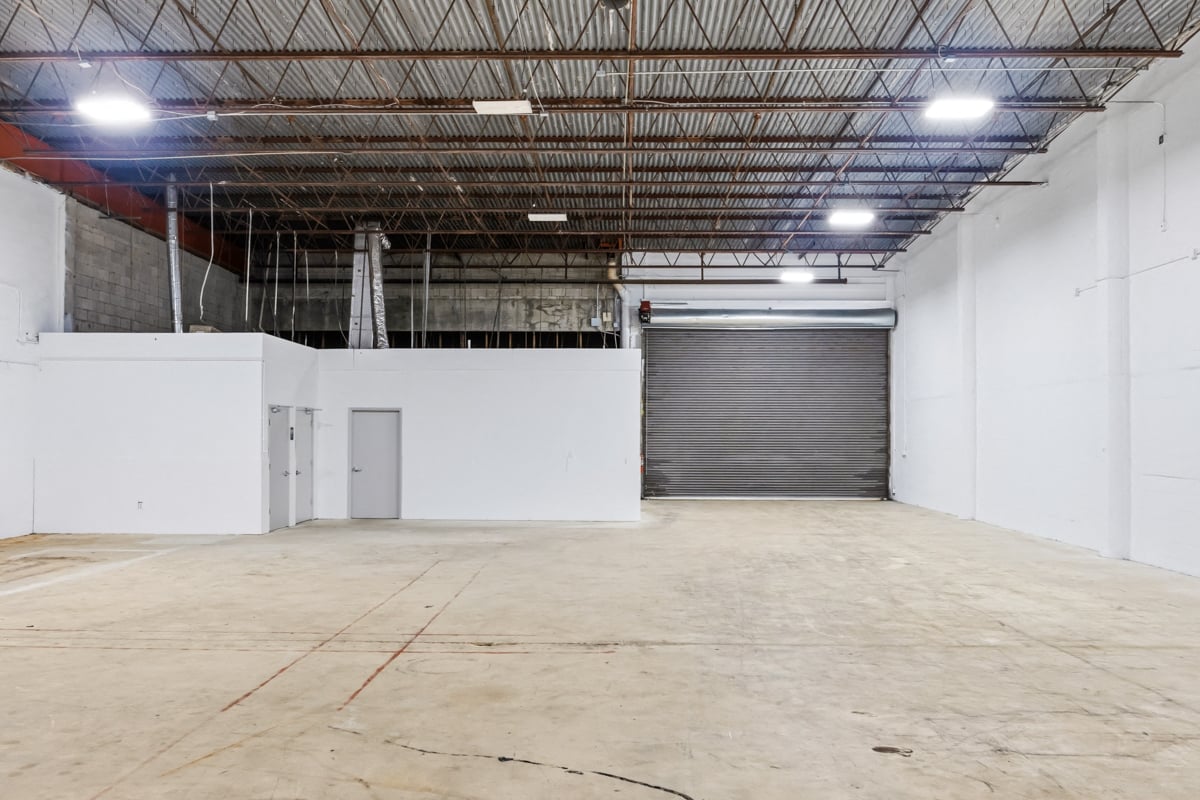 5,560 SF Industrial Space in Doral, FL Photo