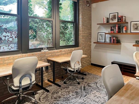 Regus - Chicago - Ravenswood Ave
