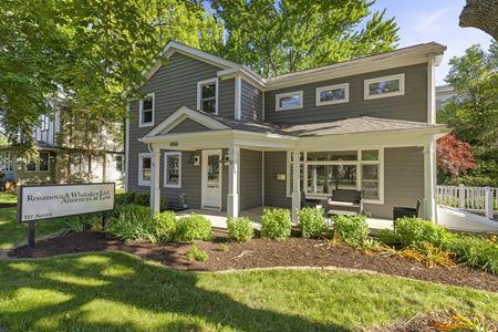 127 Aurora Ave - Naperville