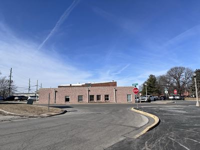 355 Main St