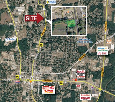 Small-Bay Commercial Building for Sale