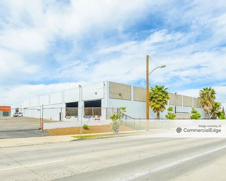 Photo of commercial space at 14201 South Main Street in Los Angeles