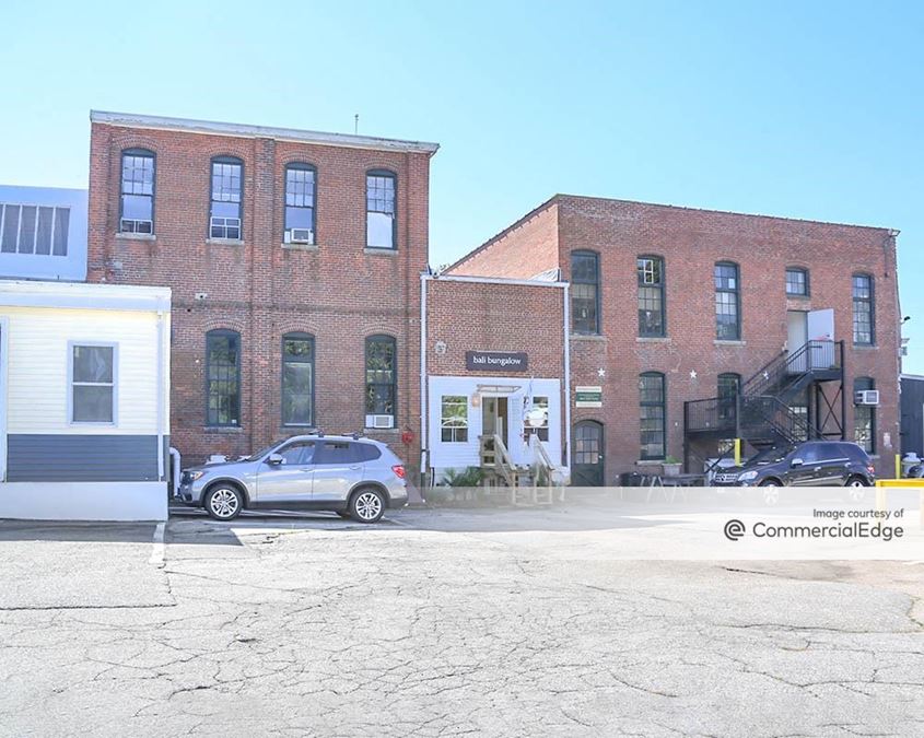 22 Bayview Avenue, Stonington Industrial Space For Lease