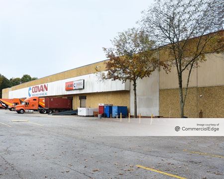 Industrial space for Rent at 7280 Graham Road in Fairburn