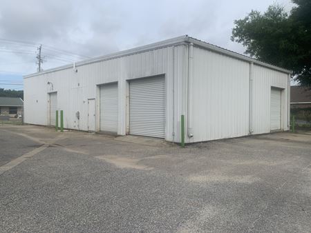 Photo of commercial space at 3590 N Palafox St in Pensacola