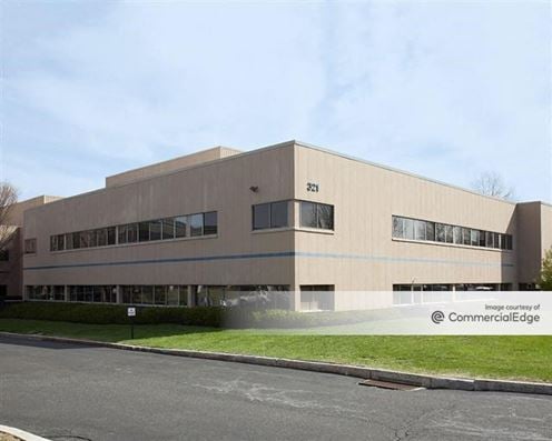 Springhouse Corporate Center I & II