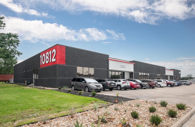 10804 Fallstone Rd - StoneCrest Business Park