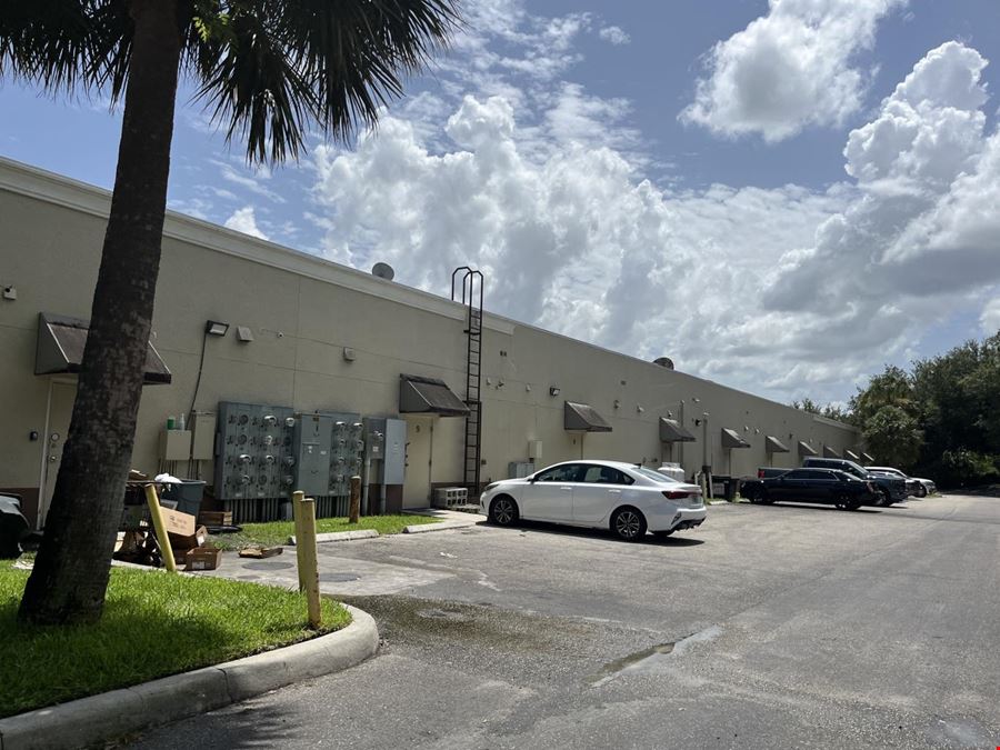 2814 Lee Blvd