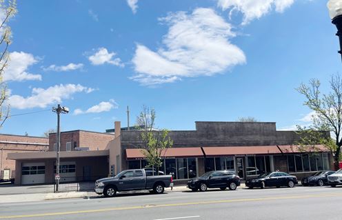 ±2,216 SF Retail for Sublease