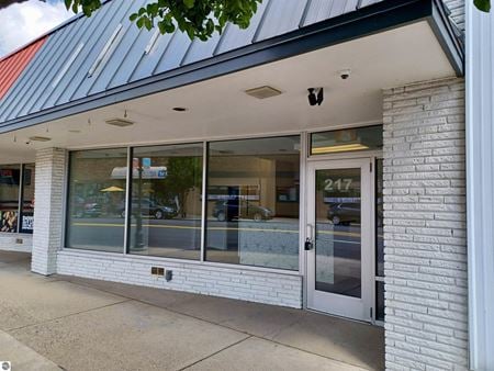 Retail space for Sale at 217 Maple St in Big Rapids