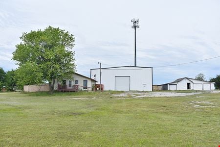 Photo of commercial space at 11113 S. Sunnylane Road in Moore