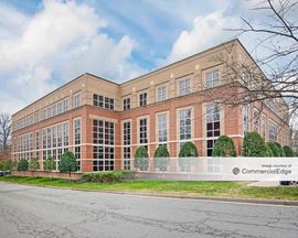 Glen Forest Office Park - Capstone Building
