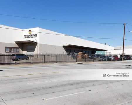 Photo of commercial space at 6541 East Washington Blvd in Commerce
