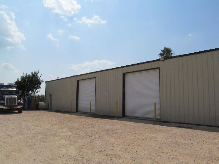 Airport Hangar - Industrial Storage