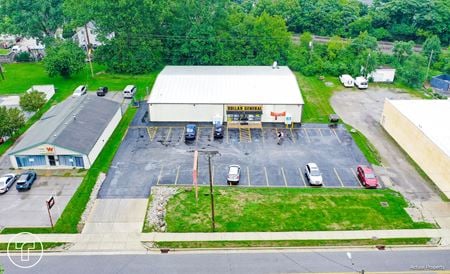 Retail space for Sale at 1020 S Clinton St in Defiance