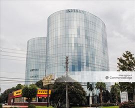 Westheimer Central Plaza