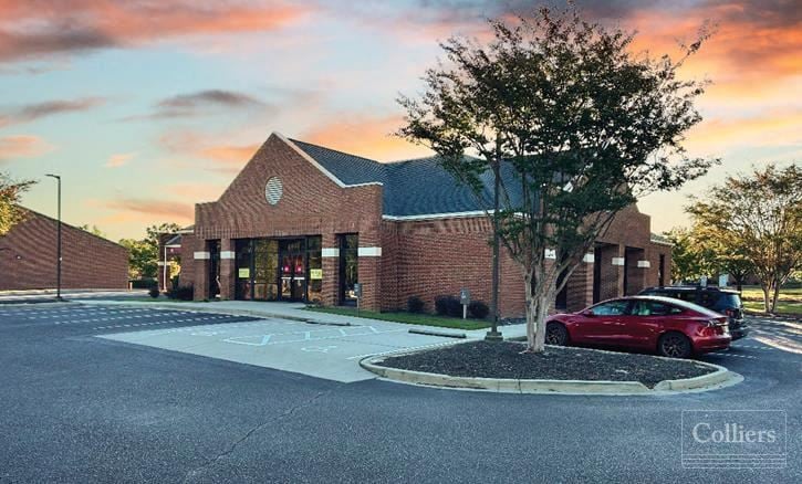 ±4,902 SF Former Bank Branch Redevelopment Opportunity | Columbia, SC