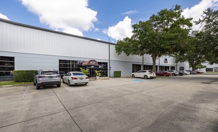 American Industrial Center - 830 S Ronald Reagan