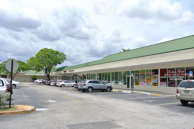 Gold Coast Shopping Plaza