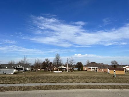 Land space for Sale at Redbud Court in Perryville