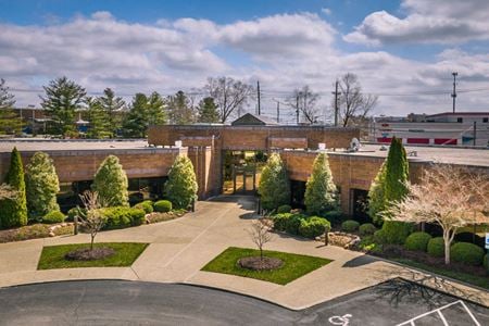 Office space for Rent at 11492 Bluegrass Pkwy in Louisville
