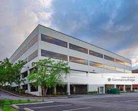 Parkway Center - Building 11