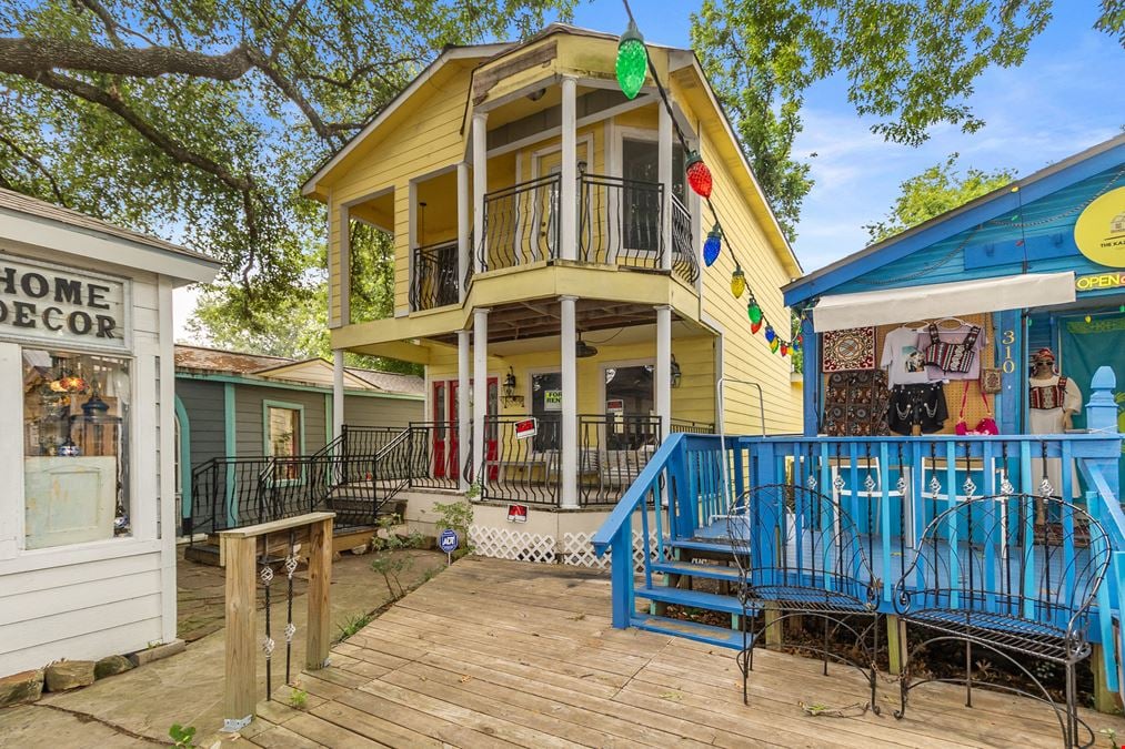 Turnkey 5-Unit Commercial Property in Old Town Spring – Walkable, High-Traffic Tourist Destination