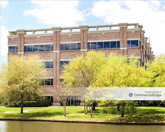 Offices at Kensington 1 & 2