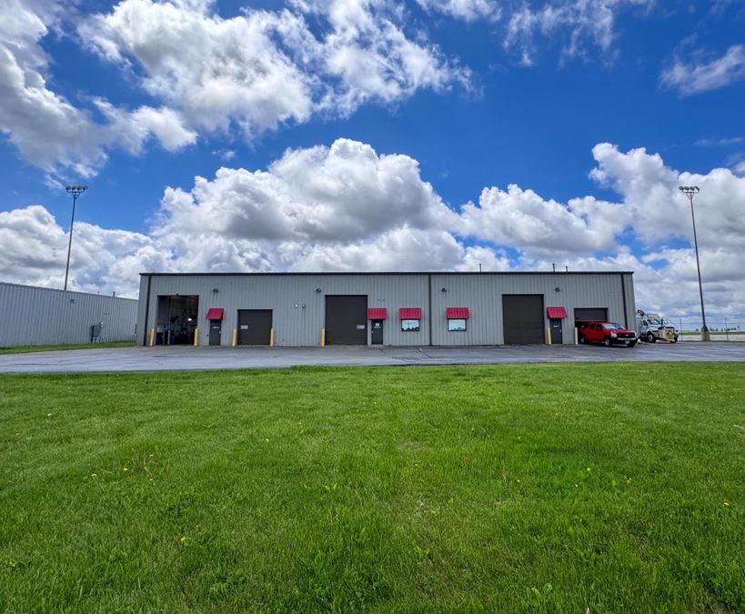 7840 Leqve Dr SE - Warehouse for Lease