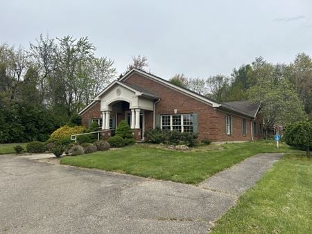Office space for Rent at 11907 Montgomery Rd in Cincinnati