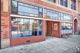 147 W Richmond Ave