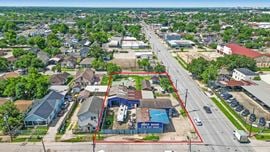 1106 Wayside