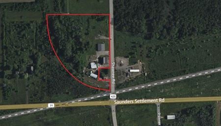 5 Buildings located on 9+/- Acres - Sanborn
