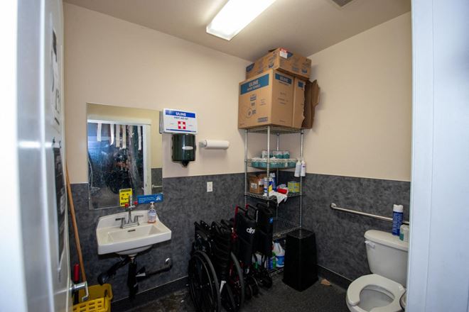 4706 Pacific Avenue SE, Suite B