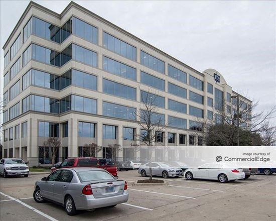 One Colinas Crossing