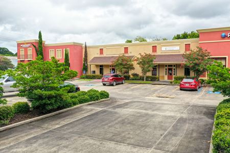 Retail space for Rent at 327 Iberia Street in Youngsville