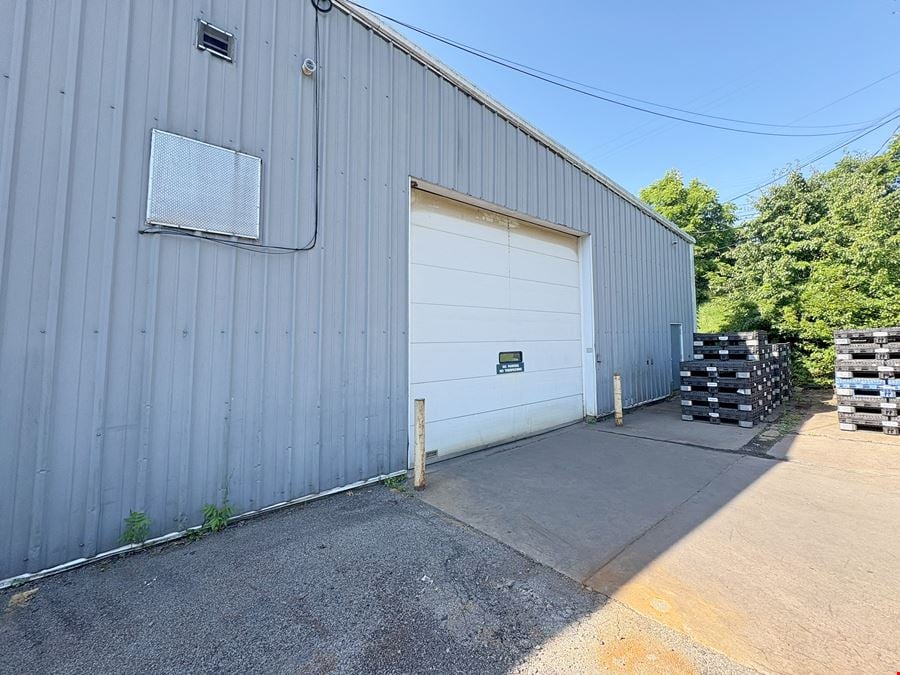 Industrial Space with Fenced Yard/Parking
