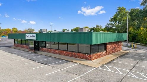 2610 Center Ave