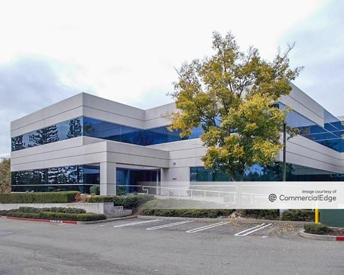 2270 Douglas Blvd