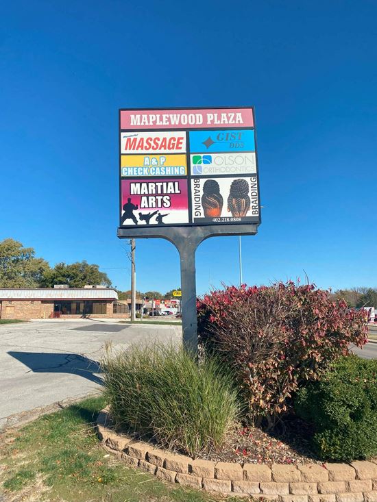 Maplewood Plaza